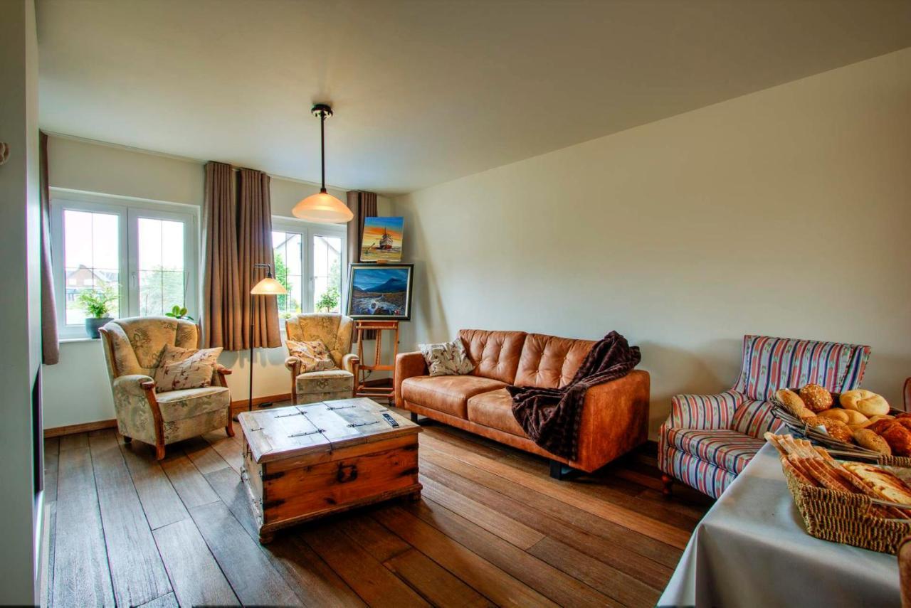 Bed & Breakfast 'T Veerke Dilsen-Stokkem Exteriör bild