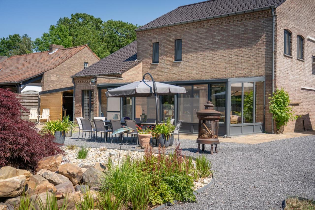 Bed & Breakfast 'T Veerke Dilsen-Stokkem Exteriör bild